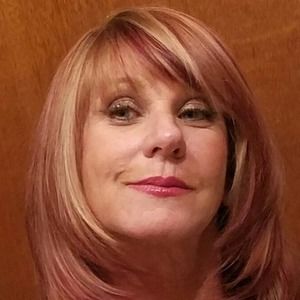 Meet your Posher, Cammy